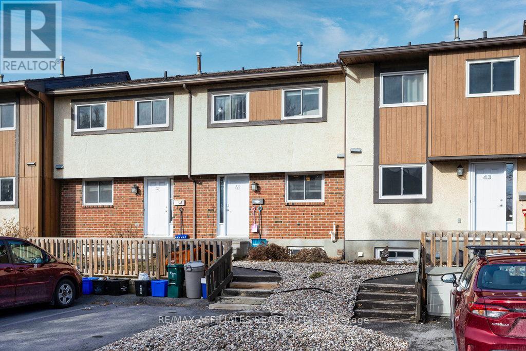 Property at 41 - 41 BERING COURT image 3