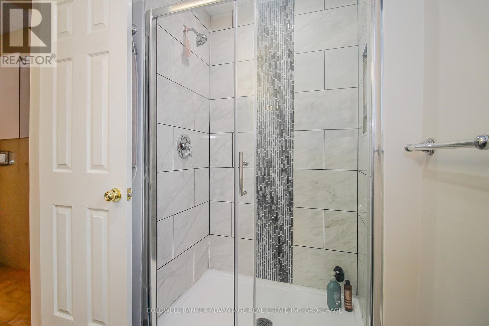36 Wellbrook Boulevard, Welland, Ontario  L3C 5T4 - Photo 27 - X12057520