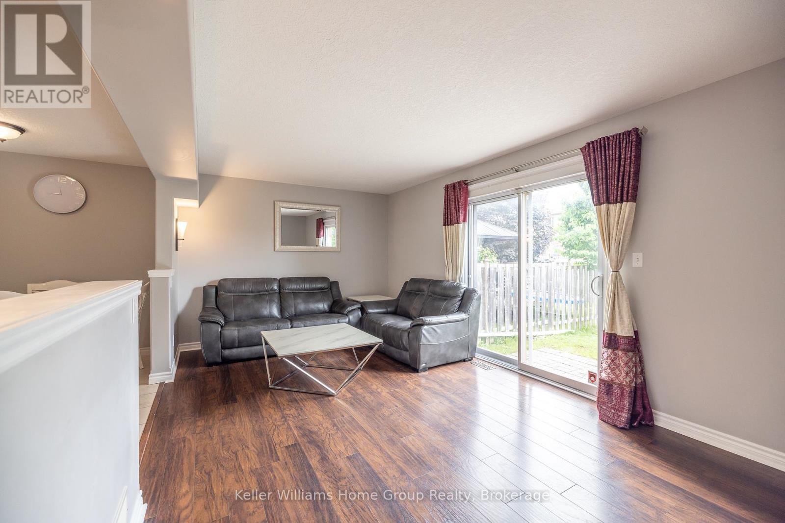 49 Washburn Drive, Guelph, Ontario  N1E 0B2 - Photo 11 - X12057414