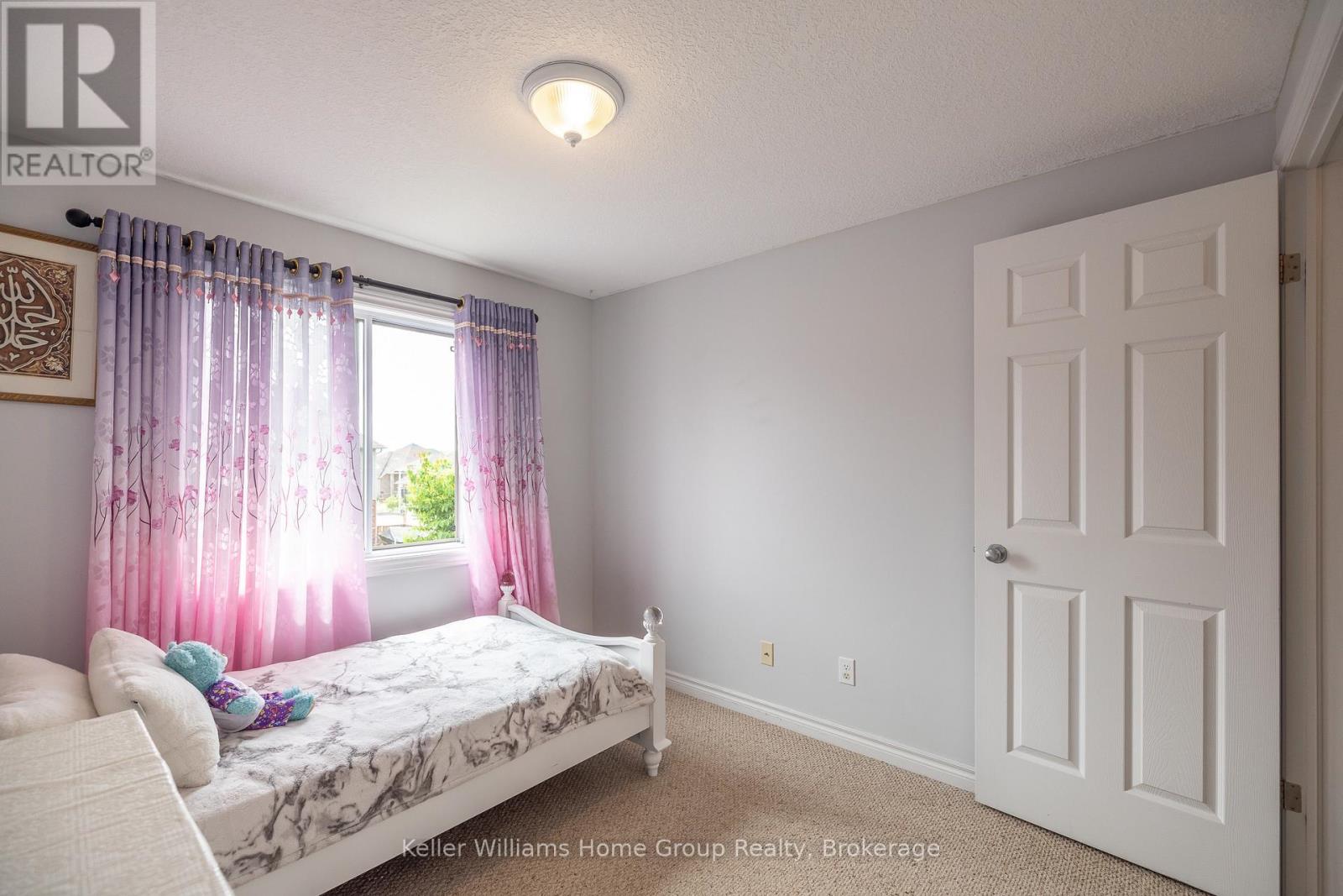49 Washburn Drive, Guelph, Ontario  N1E 0B2 - Photo 20 - X12057414
