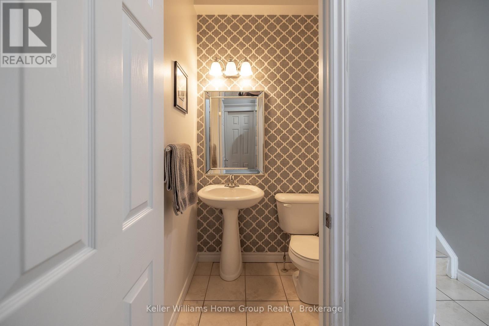 Property at 49 WASHBURN DRIVE image 4