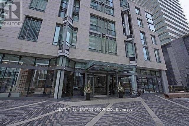 3212 - 45 Charles Street E, Toronto, Ontario  M4Y 0B8 - Photo 4 - C12057438