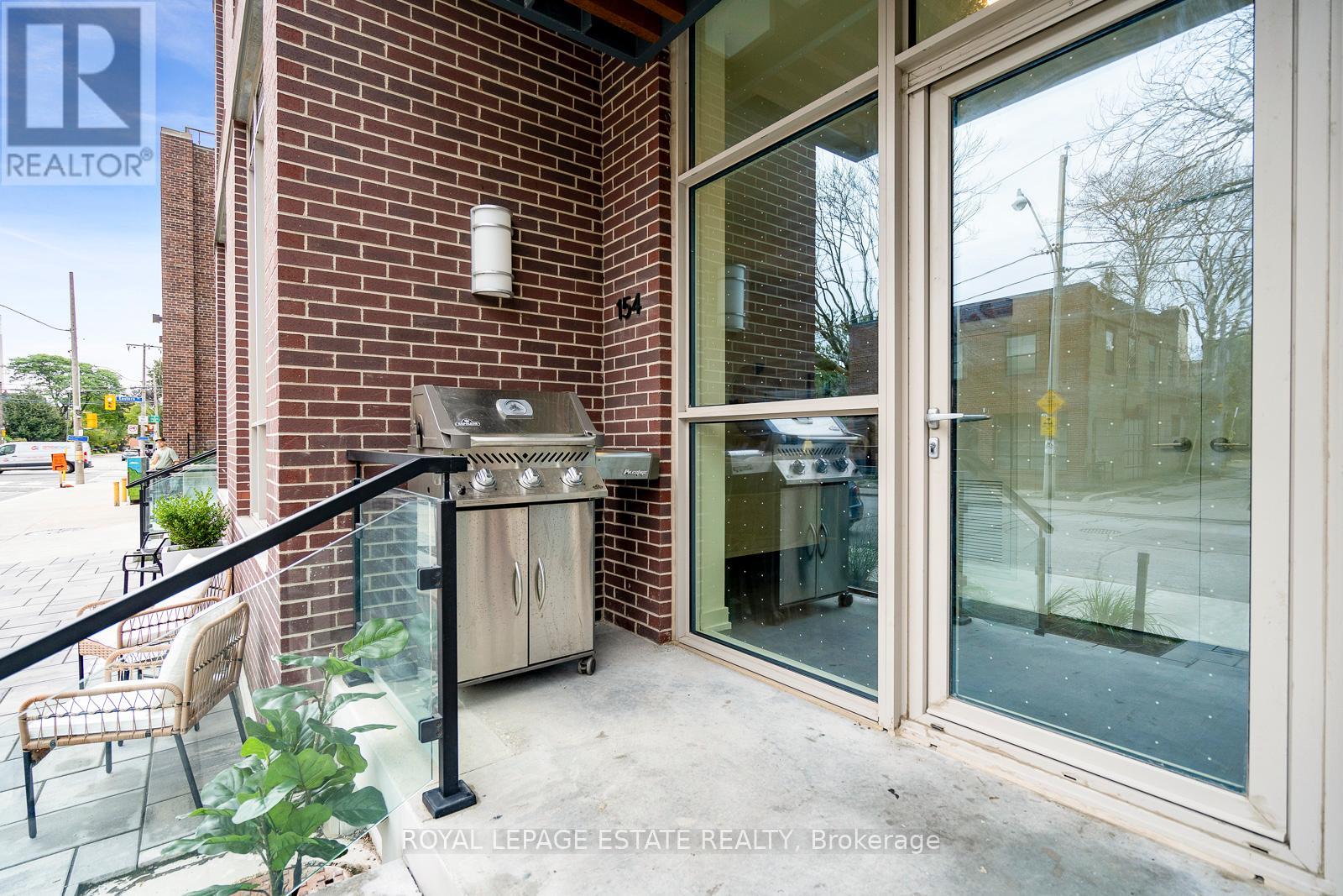 Property at 154 LOGAN AVENUE image 3