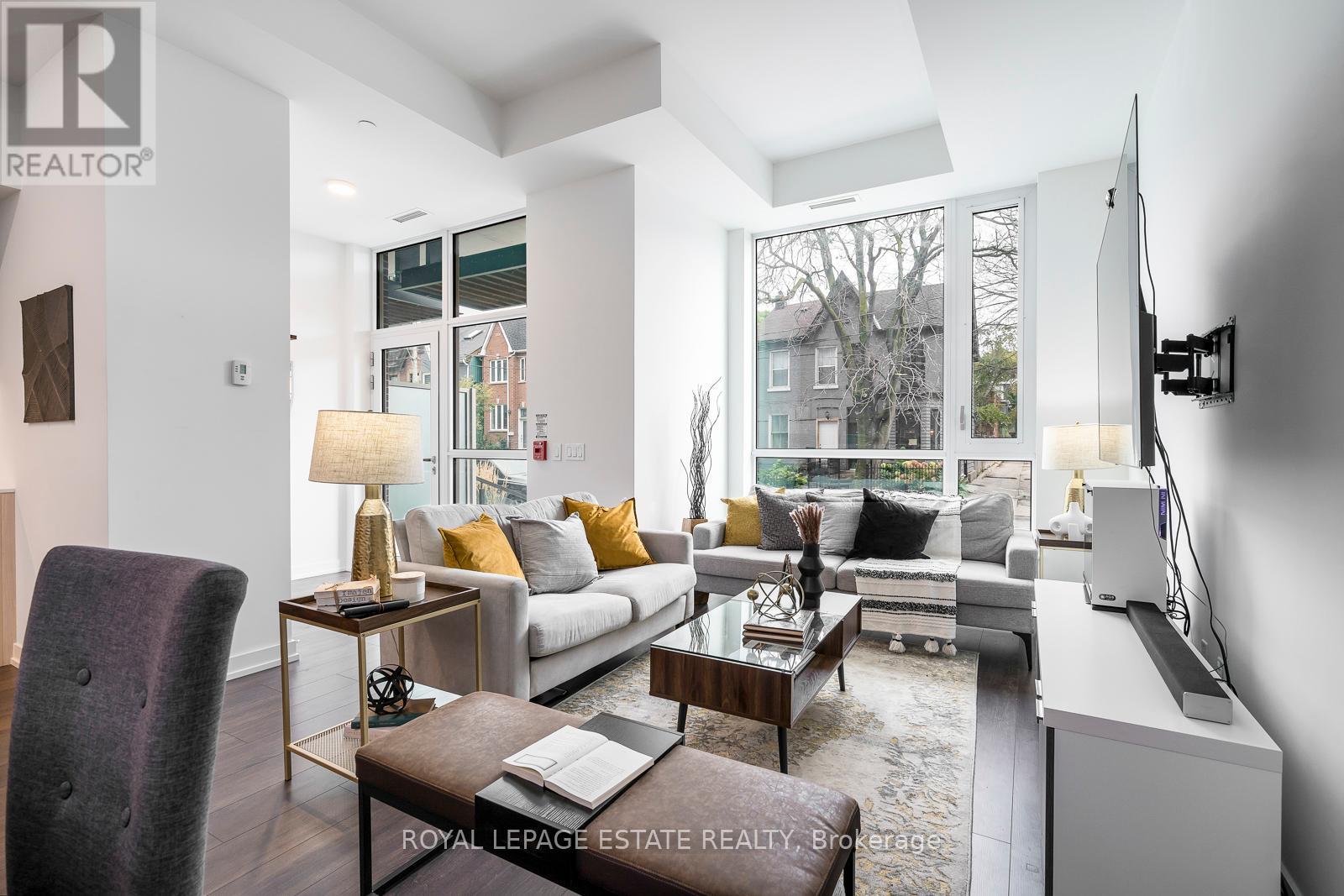 Property at 154 LOGAN AVENUE image 5