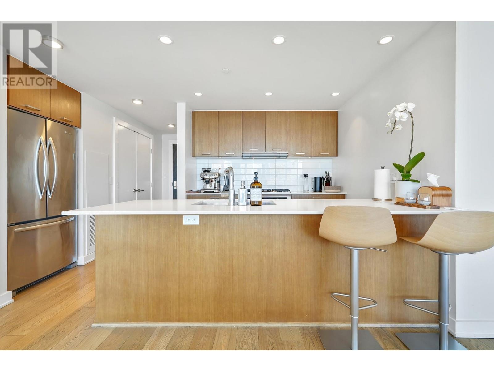 2802 1372 Seymour Street, Vancouver, British Columbia  V6B 0L1 - Photo 10 - R2985149