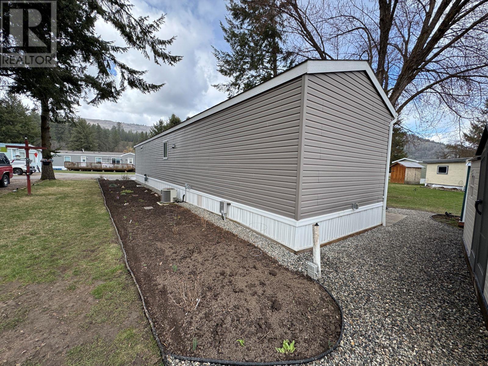 5455 Almond Gardens Road Unit# C6, Grand Forks, British Columbia  V0H 1H4 - Photo 25 - 10337510