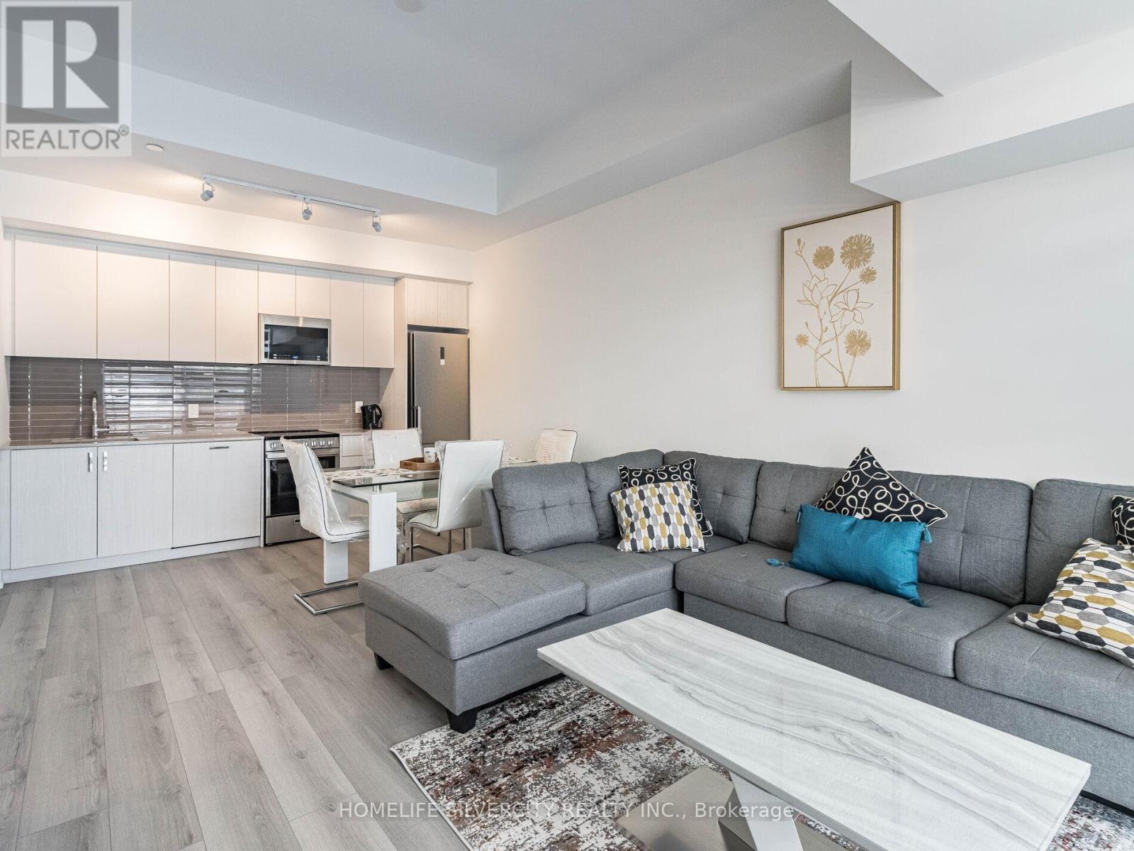 107 - 117 Ford Street S, Toronto, Ontario  M6N 3A2 - Photo 11 - W12057371
