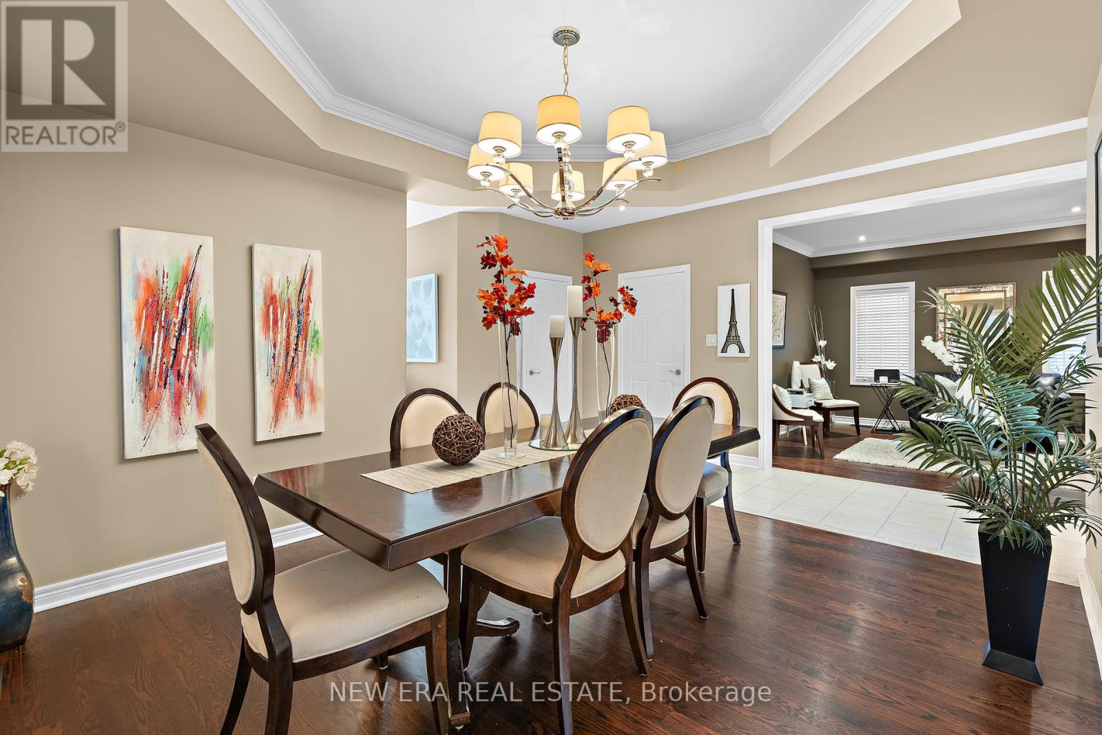 6751 Tattinger Avenue, Mississauga, Ontario  L5W 1P4 - Photo 6 - W12057375