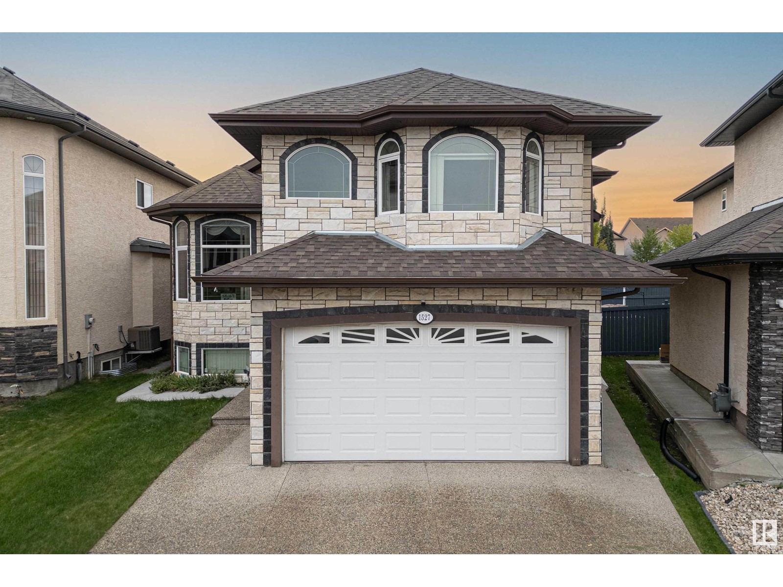 Property at 1527 67 ST SW image 1