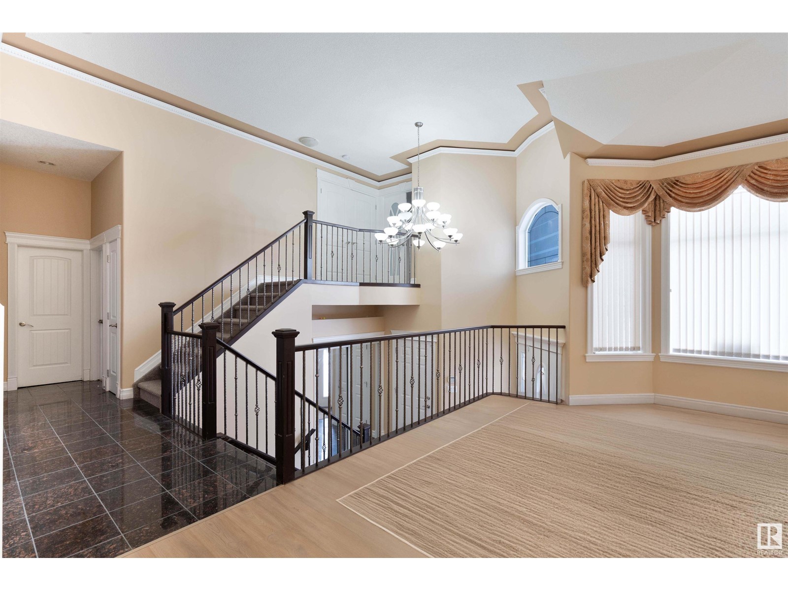 1527 67 St Sw, Edmonton, Alberta  T6X 0G8 - Photo 7 - E4428616