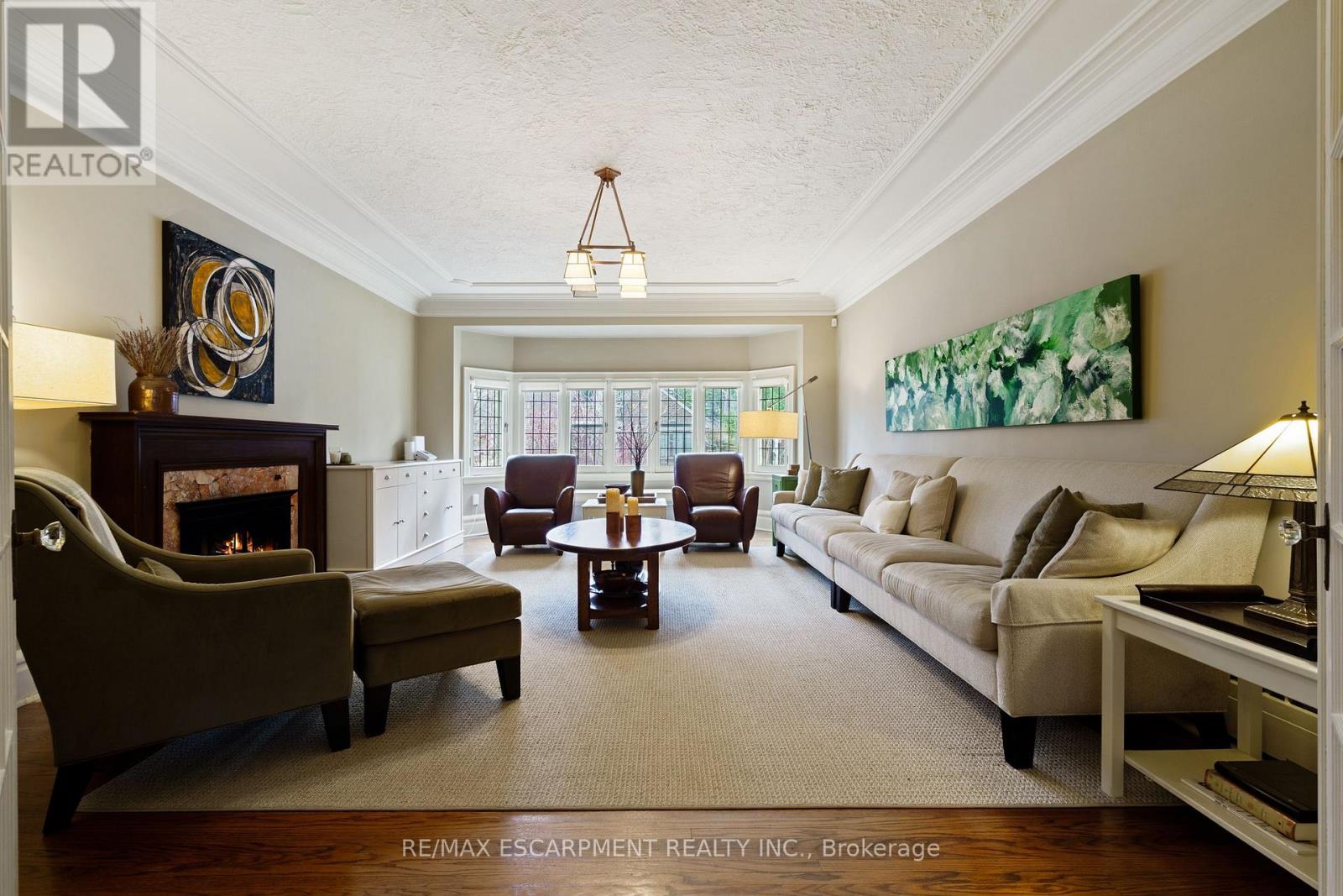 Property at 2 OAK KNOLL DRIVE image 5