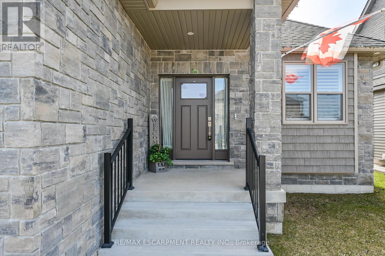 Property at 13A CUMBERLAND STREET image 4