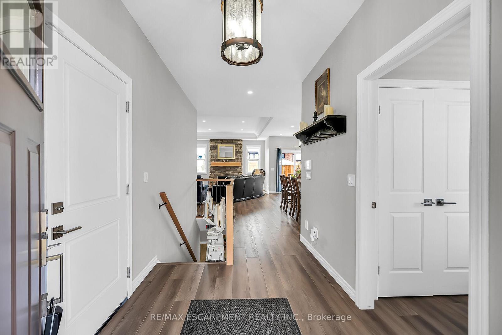 Property at 13A CUMBERLAND STREET image 5