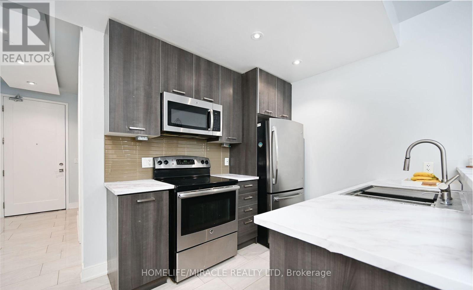 Property at 715 - 150 MAIN STREET W image 3