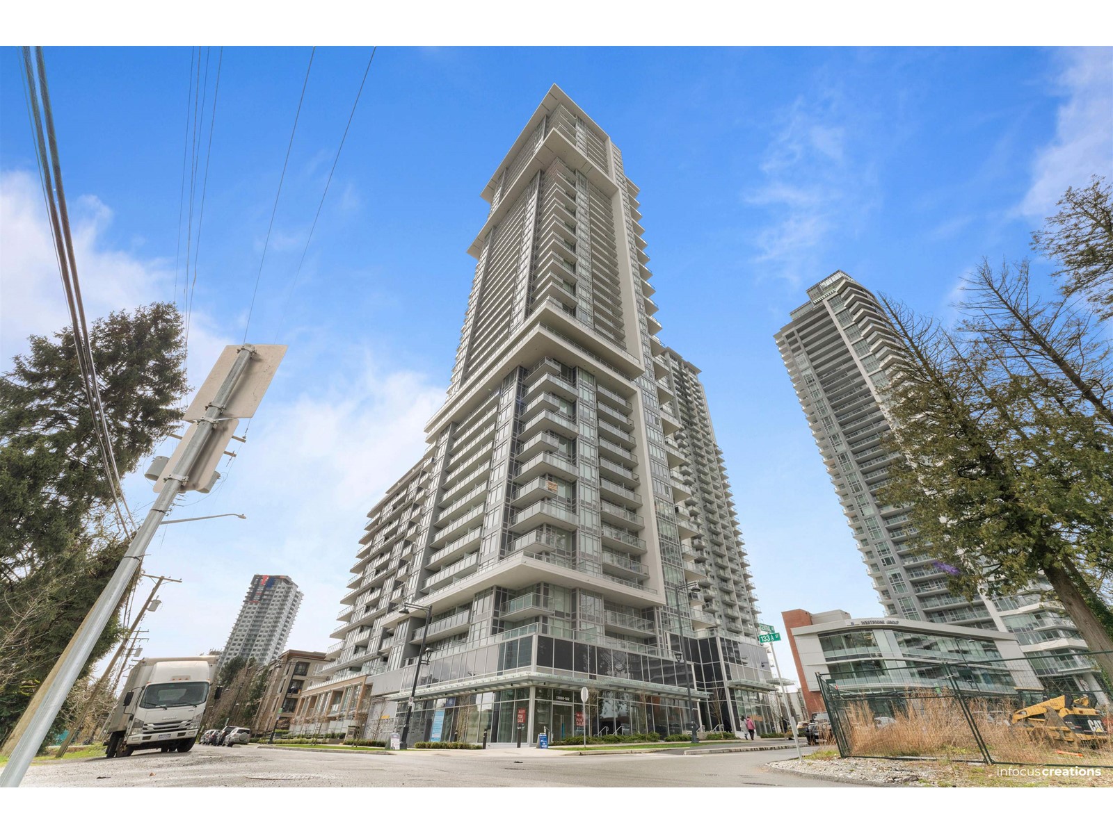 3805 13350 Central Avenue, Surrey, British Columbia  V3T 0S1 - Photo 1 - R2981928
