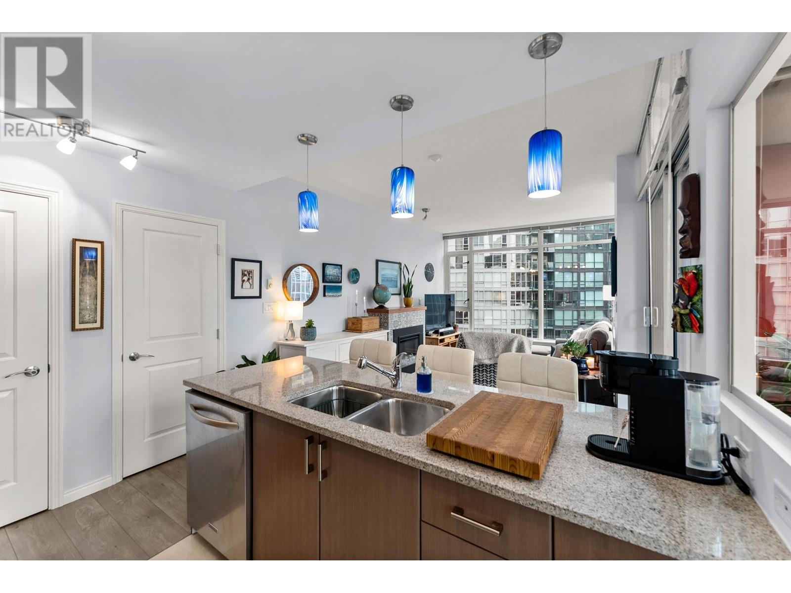 802 1211 Melville Street, Vancouver, British Columbia  V6E 0A7 - Photo 5 - R2967079