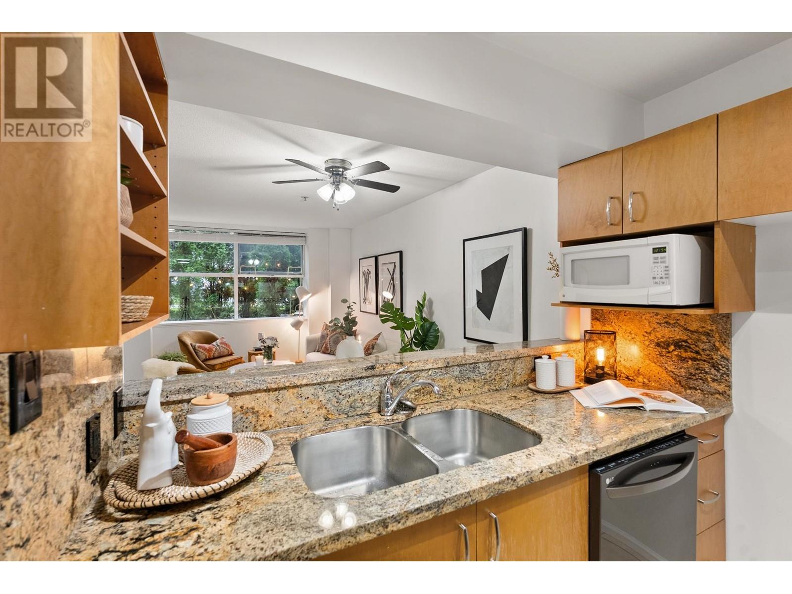 104 3168 Laurel Street, Vancouver, British Columbia  V5Z 3T8 - Photo 8 - R2977996