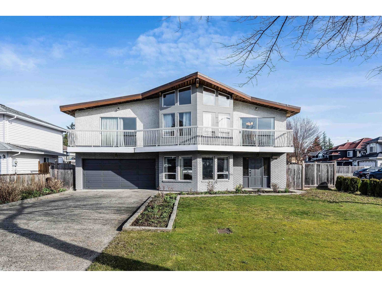 Property at 12953 74 AVENUE image 2