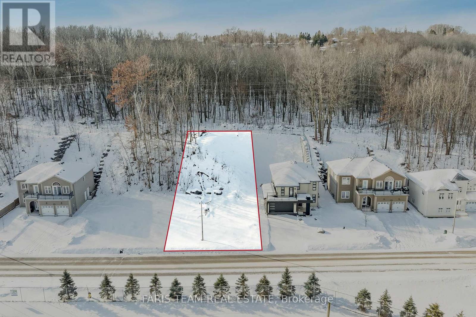 Property at 722 ABERDEEN BOULEVARD image 1