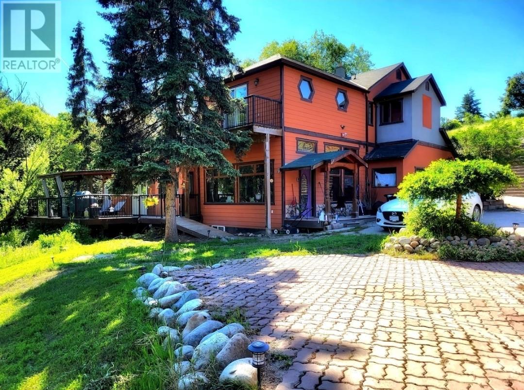 2000 Pottery Road, Vernon, British Columbia