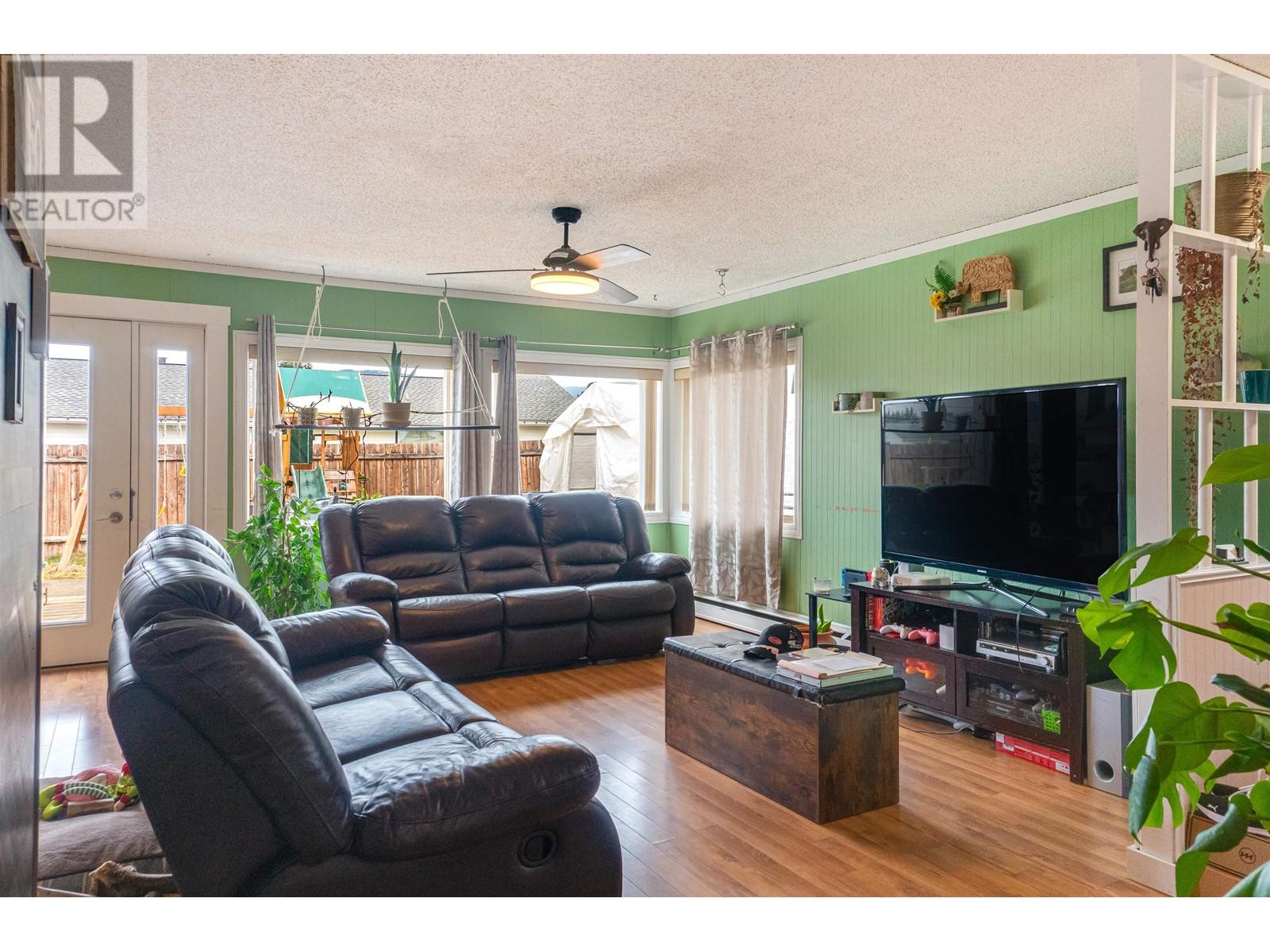 Property at 110 WILLISCROFT STREET image 4
