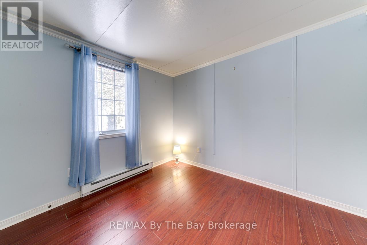 60 Topaz Street, Wasaga Beach, Ontario  L9Z 1X7 - Photo 29 - S11993082