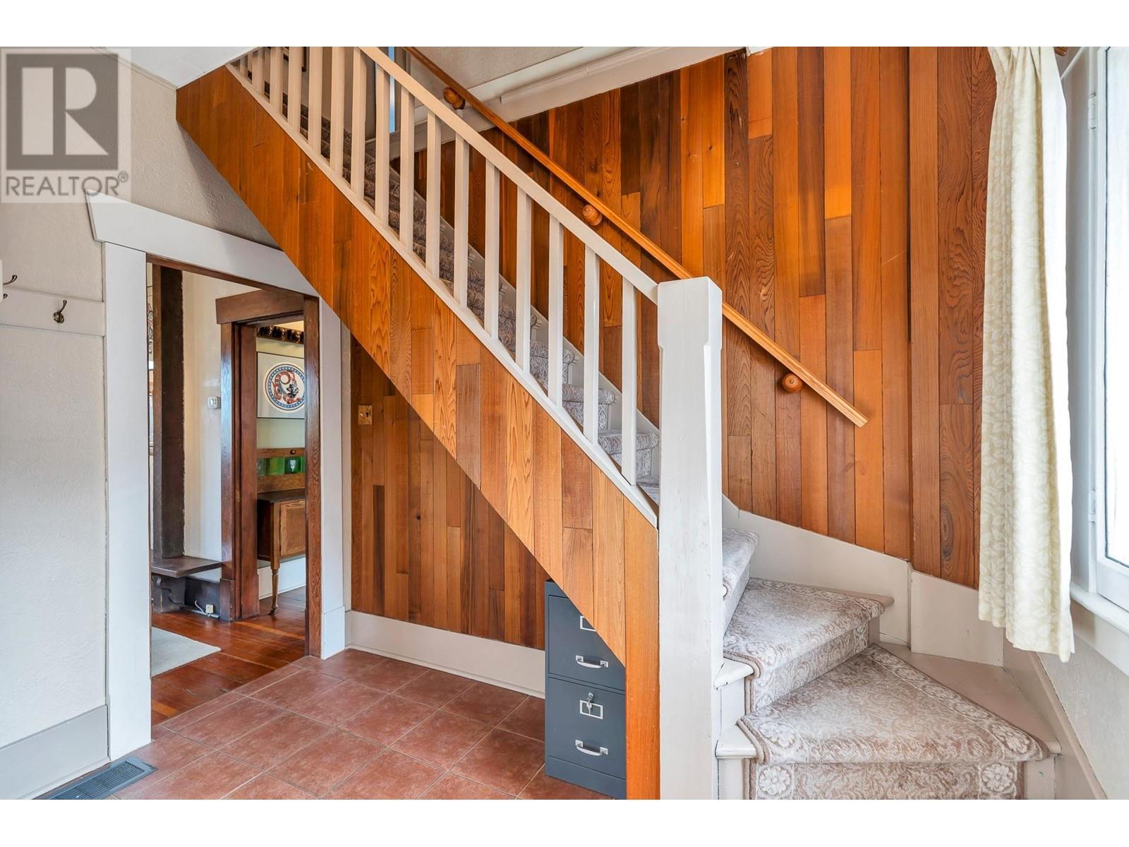 2214 St George Street, Port Moody, British Columbia  V3H 2G2 - Photo 21 - R2984696