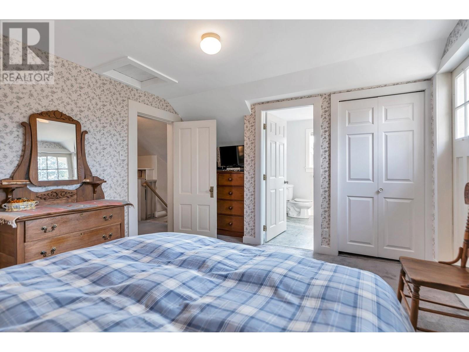 2214 St George Street, Port Moody, British Columbia  V3H 2G2 - Photo 29 - R2984696