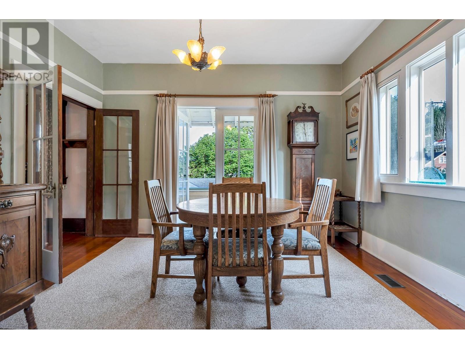 2214 St George Street, Port Moody, British Columbia  V3H 2G2 - Photo 26 - R2984696