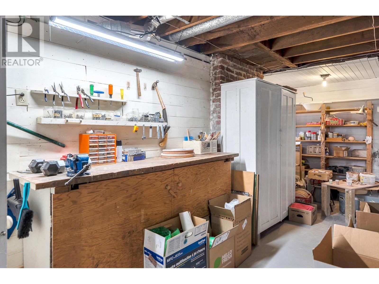 2214 St George Street, Port Moody, British Columbia  V3H 2G2 - Photo 36 - R2984696