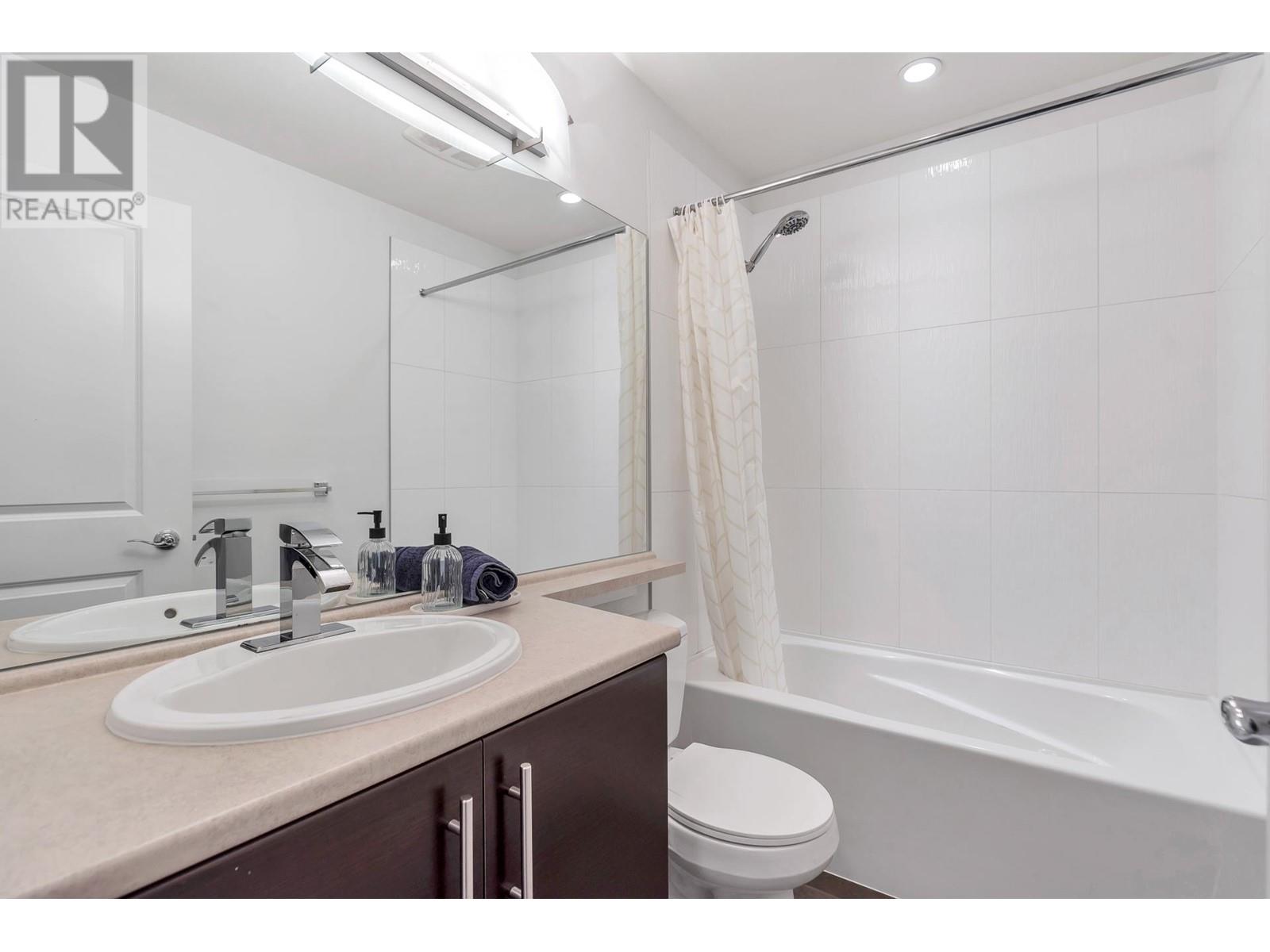3 3437 Wilkie Avenue, Coquitlam, British Columbia  V3B 0E5 - Photo 8 - R2985216