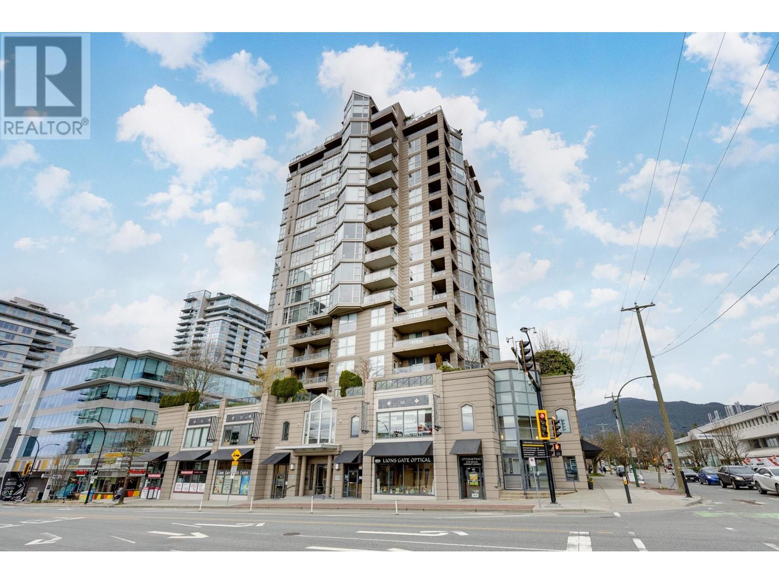 1504 160 E 13TH STREET, north vancouver, British Columbia