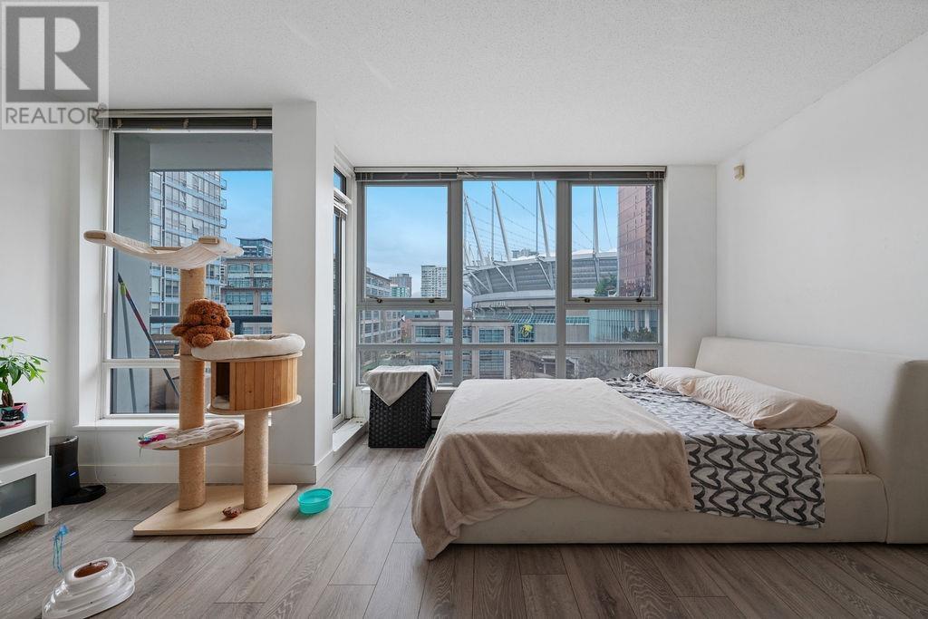 1006 939 Expo Boulevard, Vancouver, British Columbia  V6Z 3G7 - Photo 3 - R2985246