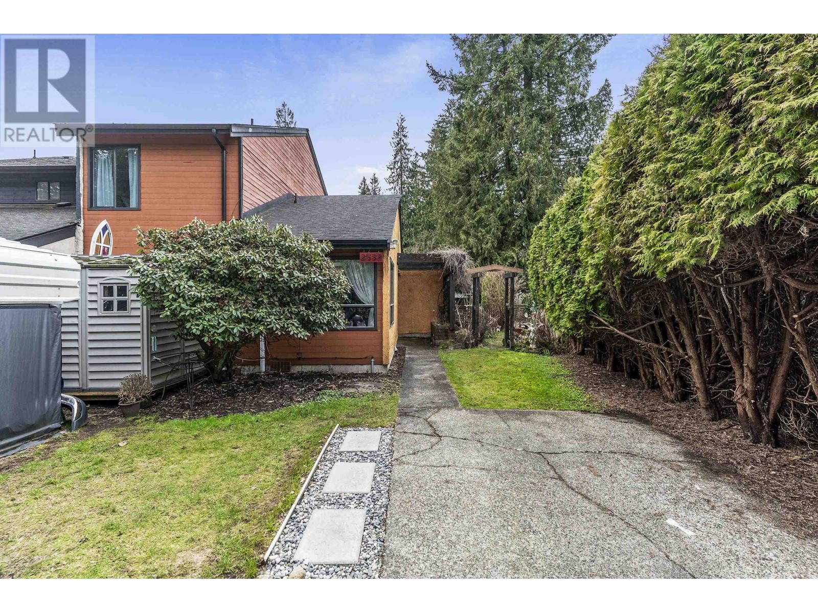 2532 Burian Drive, Coquitlam, British Columbia  V3K 5W9 - Photo 37 - R2985258