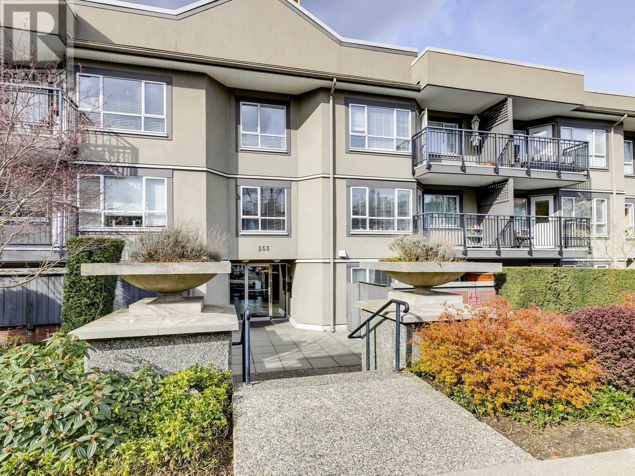 117 555 W 14th Avenue, Vancouver, British Columbia  V5Z 4G8 - Photo 1 - R2985263