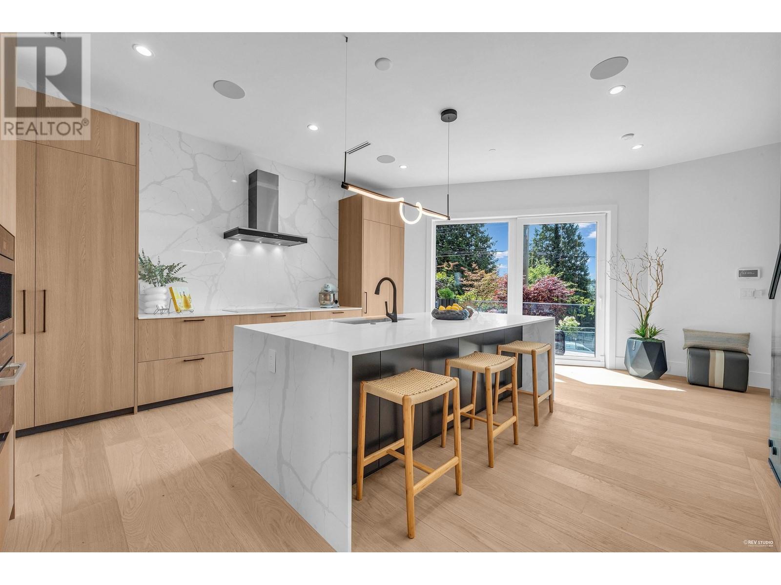 1029 Esplanade Avenue, West Vancouver, British Columbia  V7T 1G2 - Photo 17 - R2985291