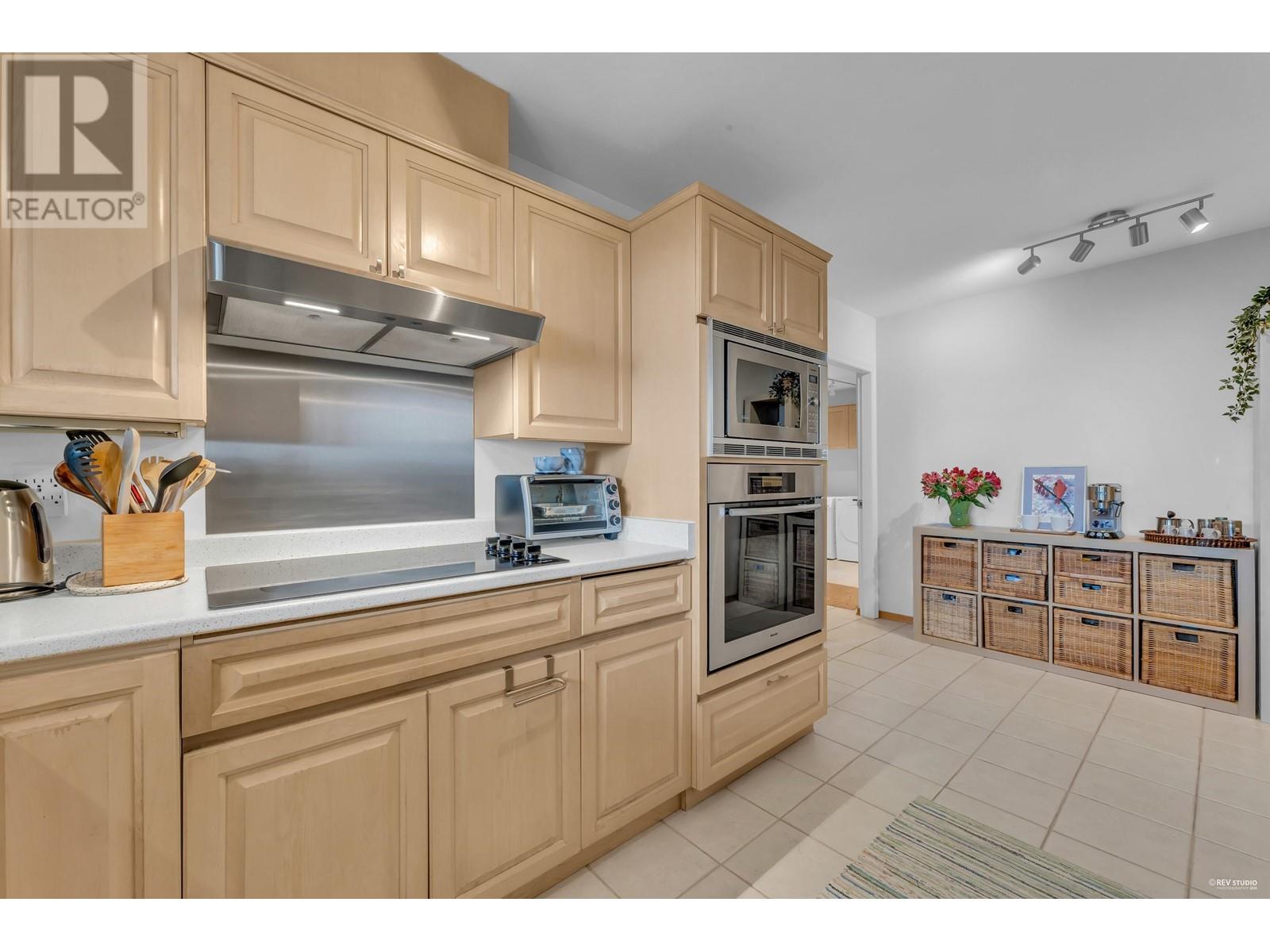 540 Craigmohr Drive, West Vancouver, British Columbia  V7S 1W6 - Photo 16 - R2985295