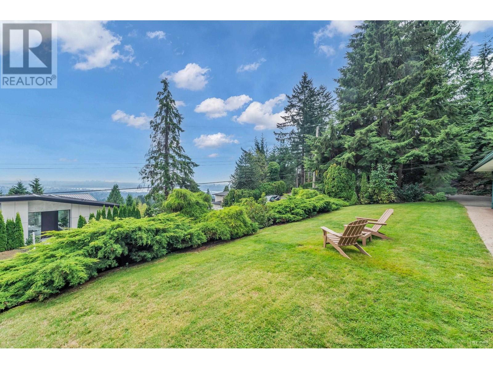 540 Craigmohr Drive, West Vancouver, British Columbia  V7S 1W6 - Photo 31 - R2985295