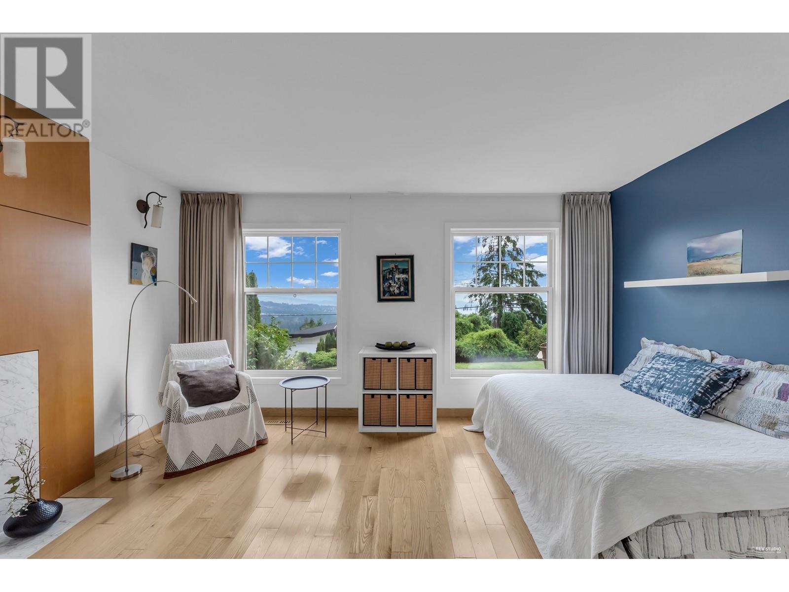 540 Craigmohr Drive, West Vancouver, British Columbia  V7S 1W6 - Photo 8 - R2985295