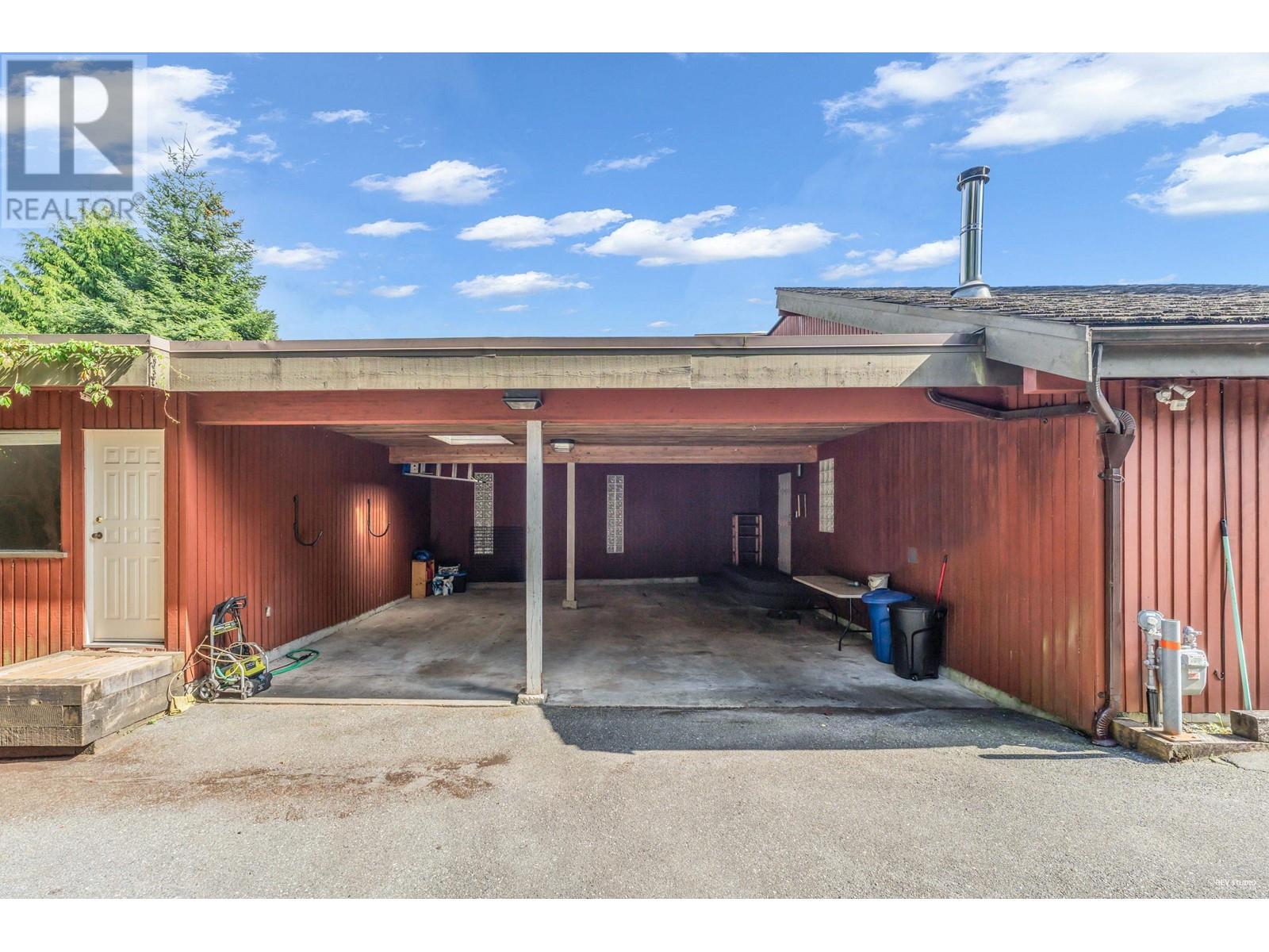 568 St. Andrews Place, West Vancouver, British Columbia  V7S 1V8 - Photo 30 - R2985304