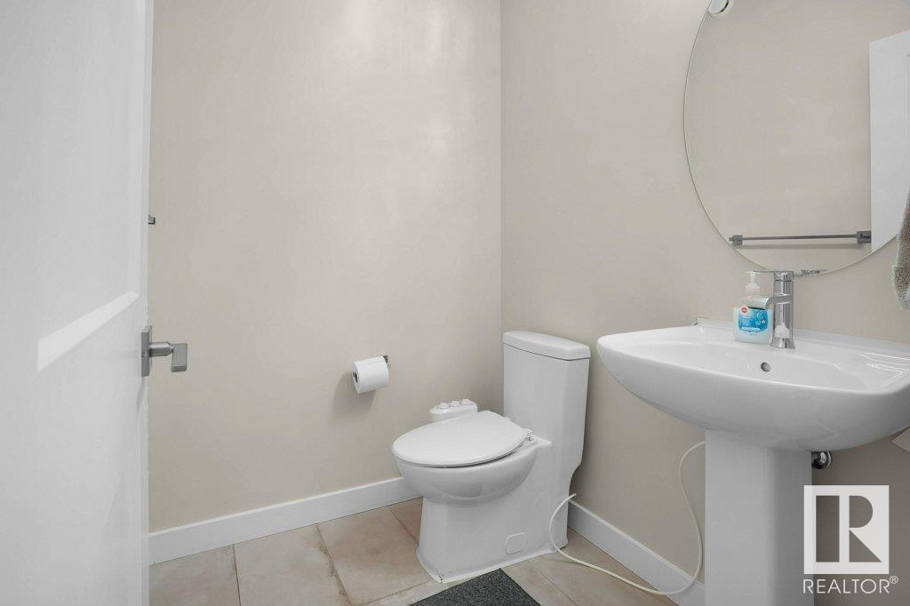 Property at 1459 CHERNIAK WY SW image 3