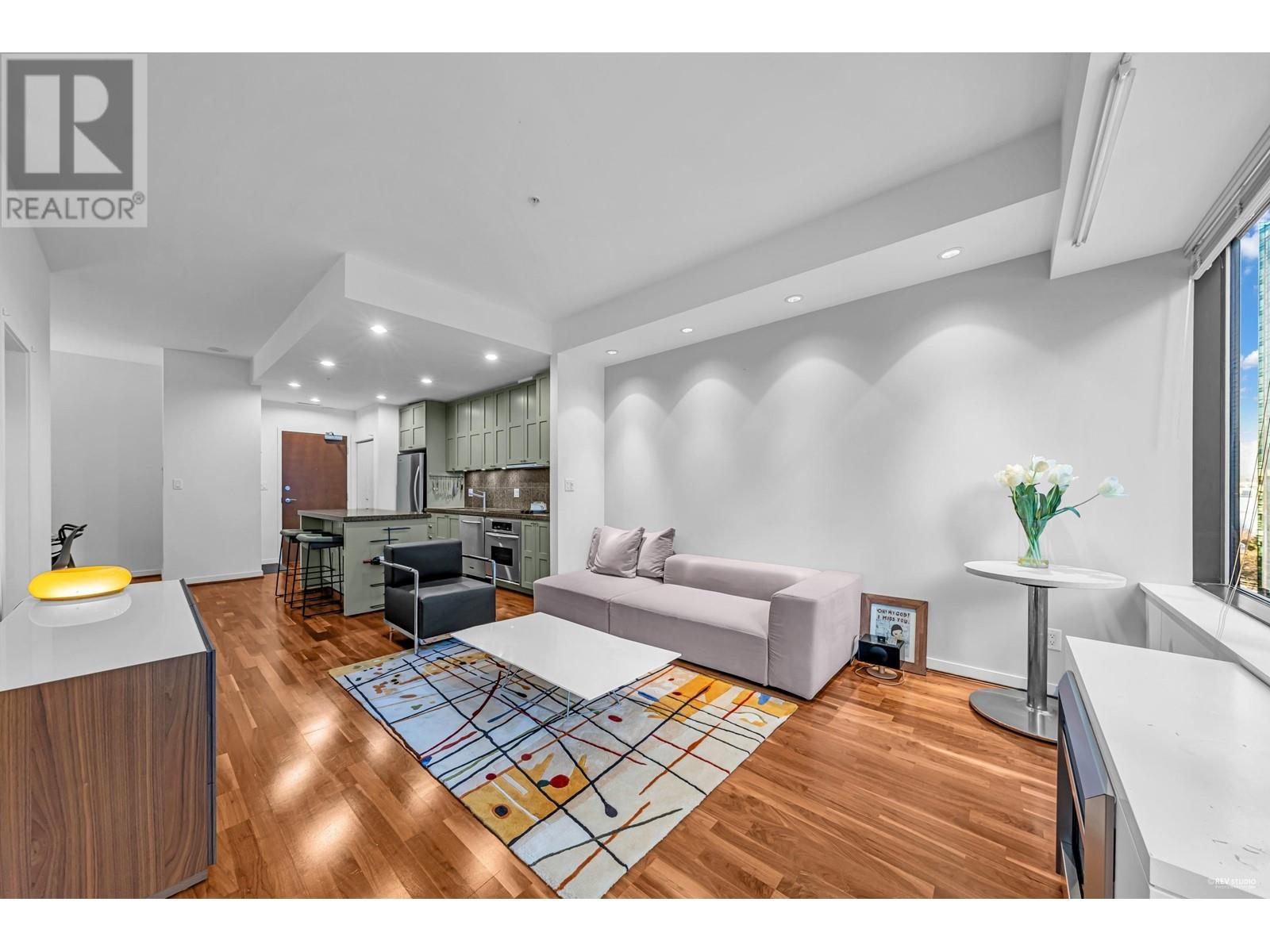 608 1333 W GEORGIA STREET, vancouver, British Columbia
