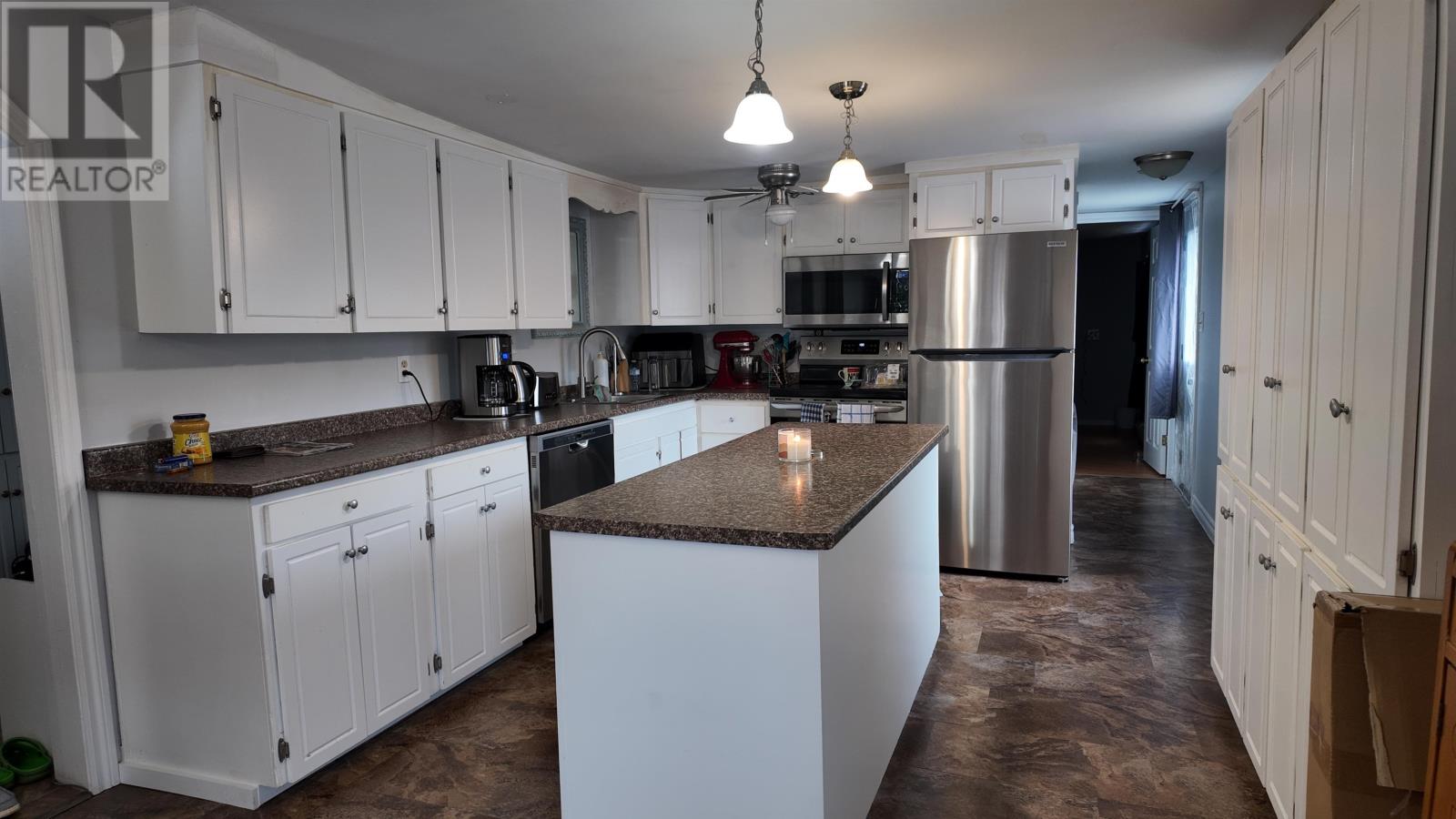Property at 48 Linkletter Estates image 4