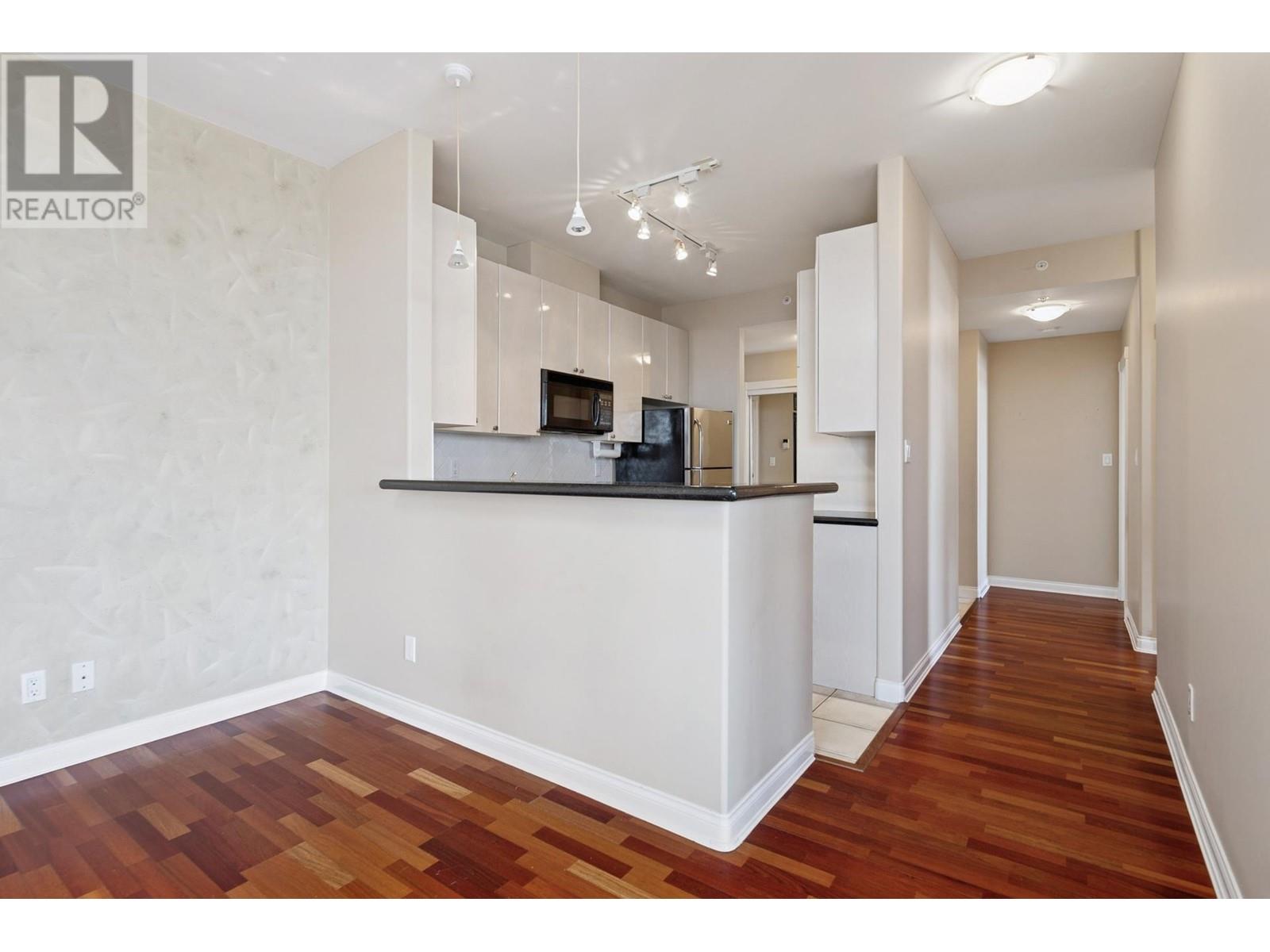 1603 160 E 13th Street, North Vancouver, British Columbia  V7L 2L5 - Photo 9 - R2974662