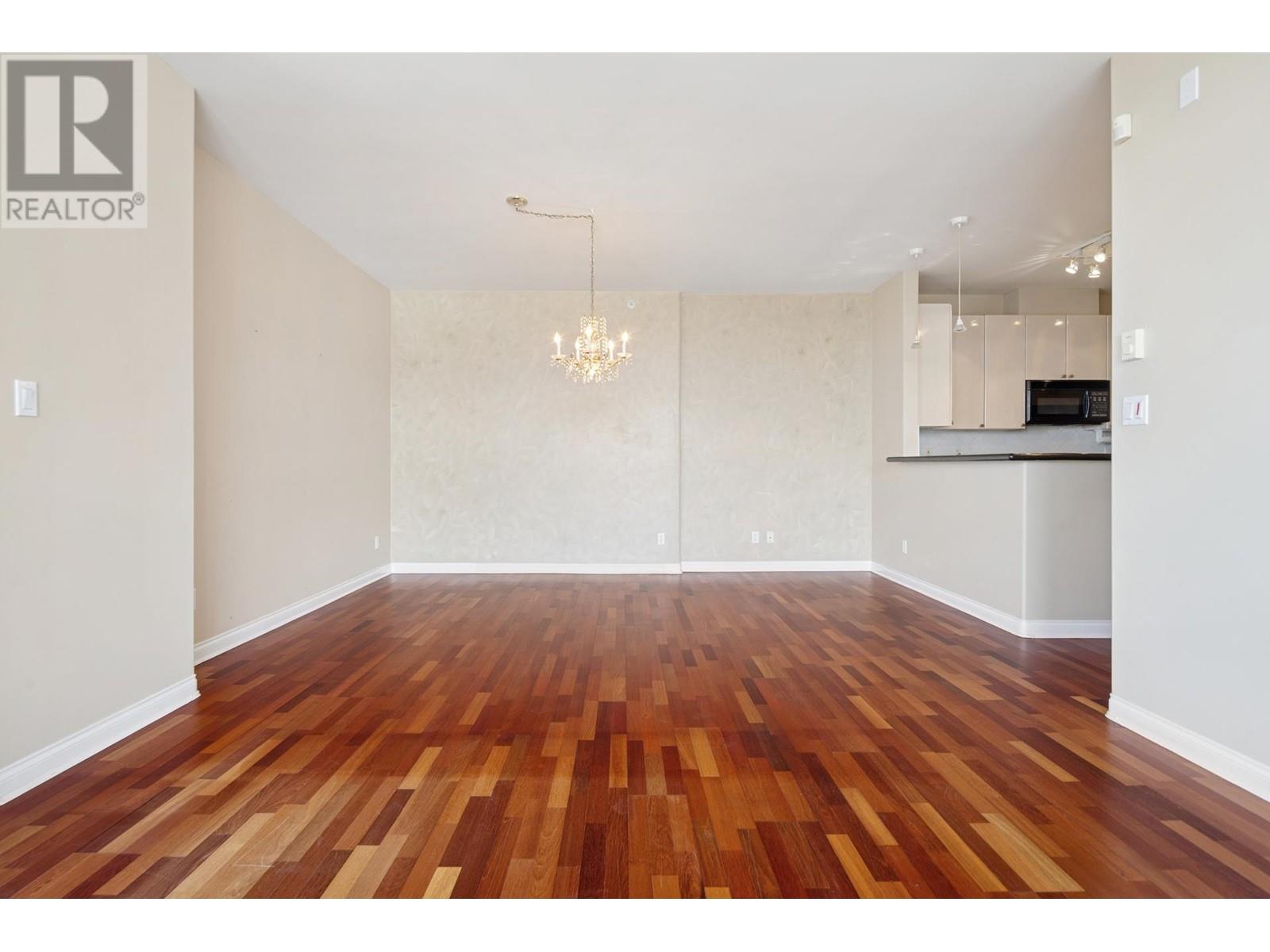 1603 160 E 13th Street, North Vancouver, British Columbia  V7L 2L5 - Photo 8 - R2974662