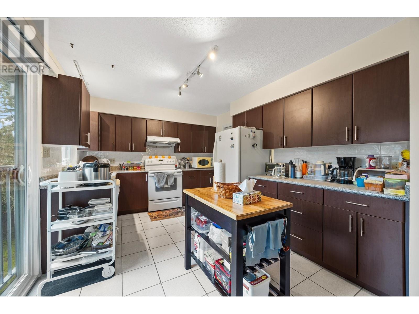 3820 Springthorne Crescent, Richmond, British Columbia  V7E 1Z7 - Photo 9 - R2985274