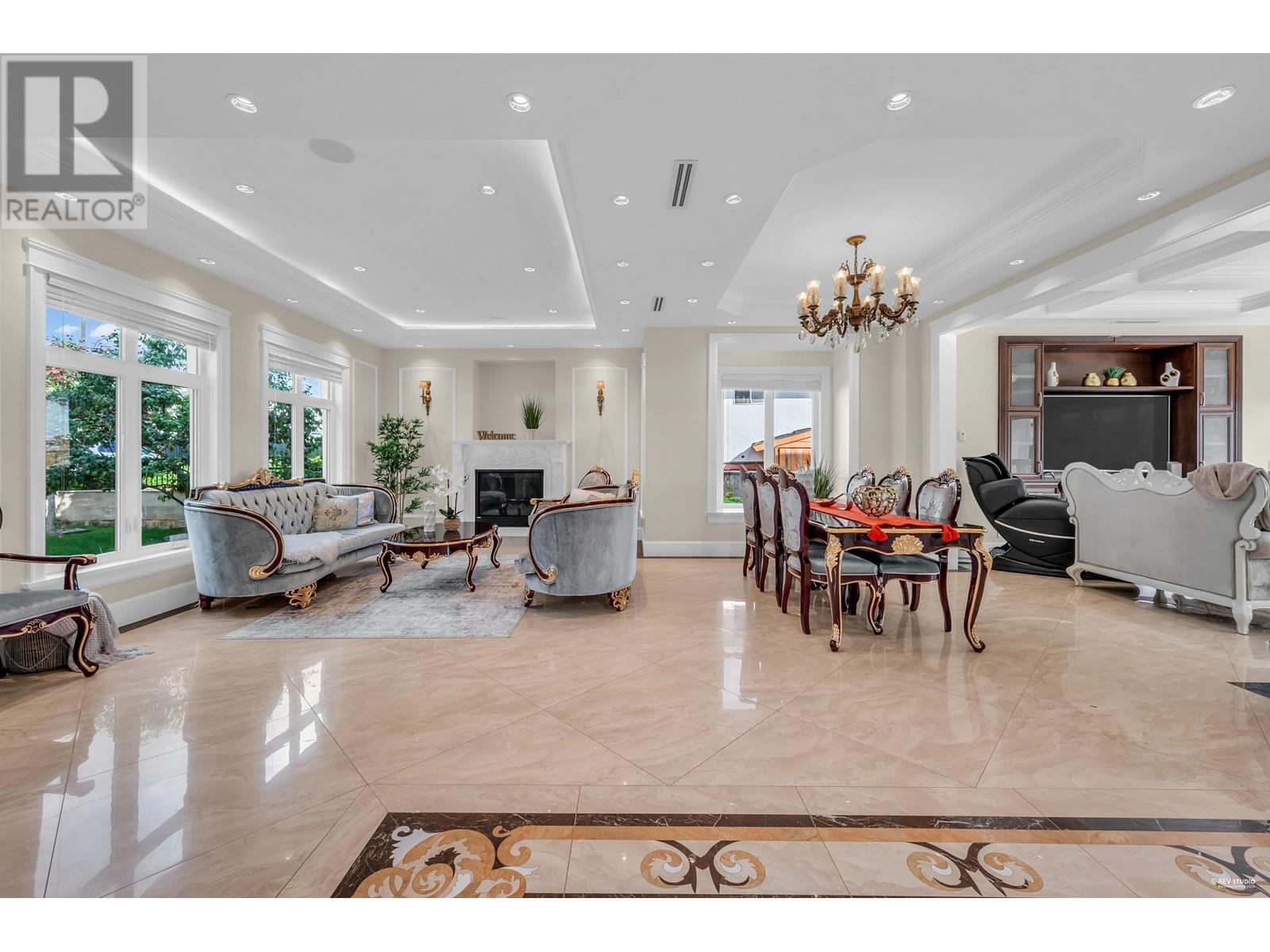 Property at 6680 WINCH STREET image 4