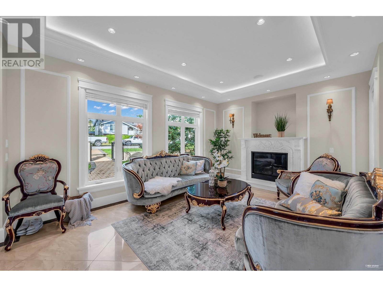 6680 Winch Street, Burnaby, British Columbia  V5B 2L6 - Photo 6 - R2985288