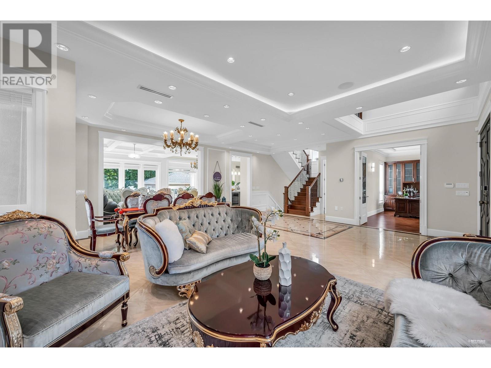 6680 Winch Street, Burnaby, British Columbia  V5B 2L6 - Photo 7 - R2985288