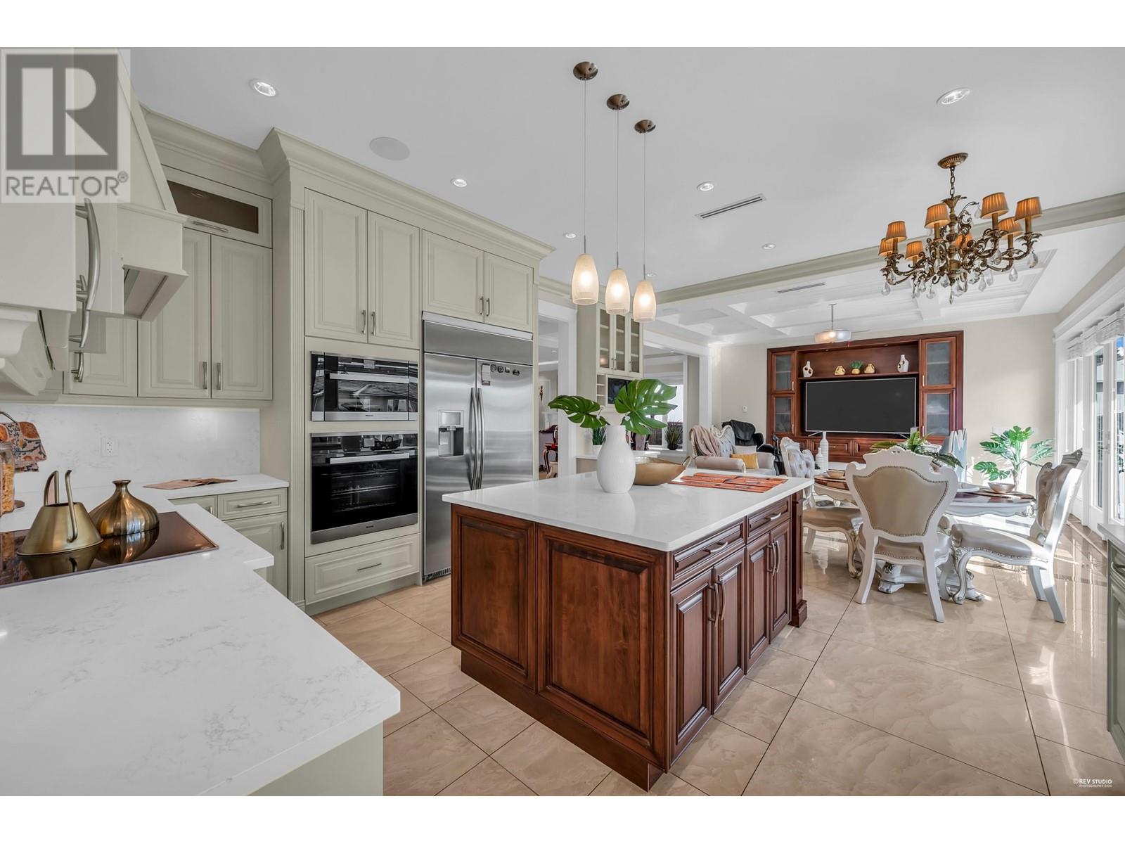 6680 Winch Street, Burnaby, British Columbia  V5B 2L6 - Photo 15 - R2985288